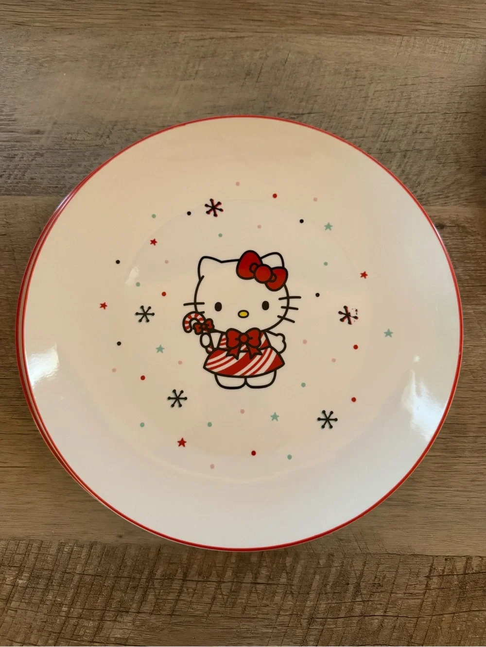 Sanrio Hello Kitty Christmas Candy Cane Dinner Plate (Set of 4)